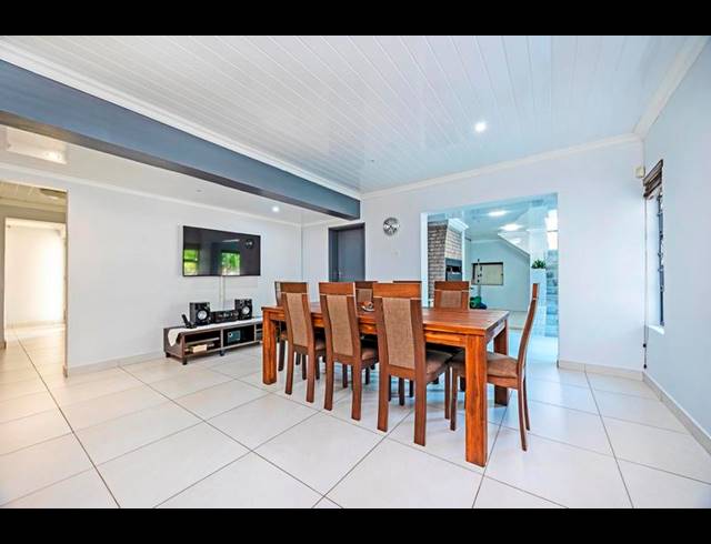 5 BEDROOM HOUSE FOR SALE IN AMANDELSIG